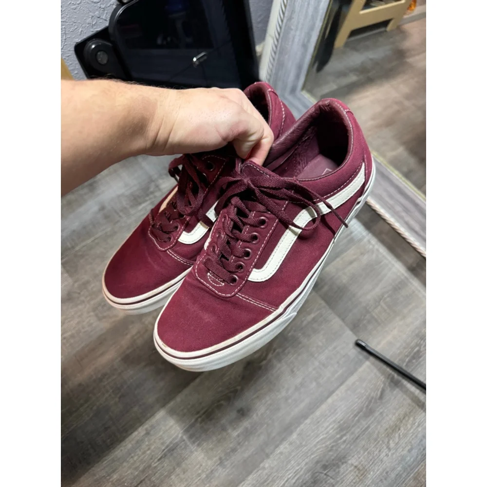 Vans Ward Mens Sneakers Port Royale Burgundy White Skate Shoes